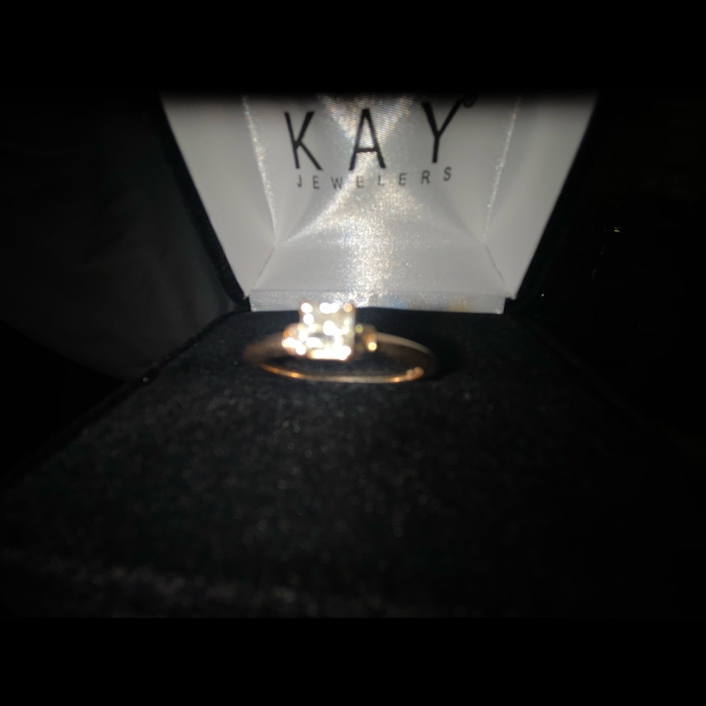Engagement Ring - Picture 4 of 6
